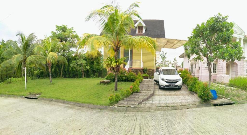 Villa Gathering Yuni Syahla Citaringgul Extérieur photo
