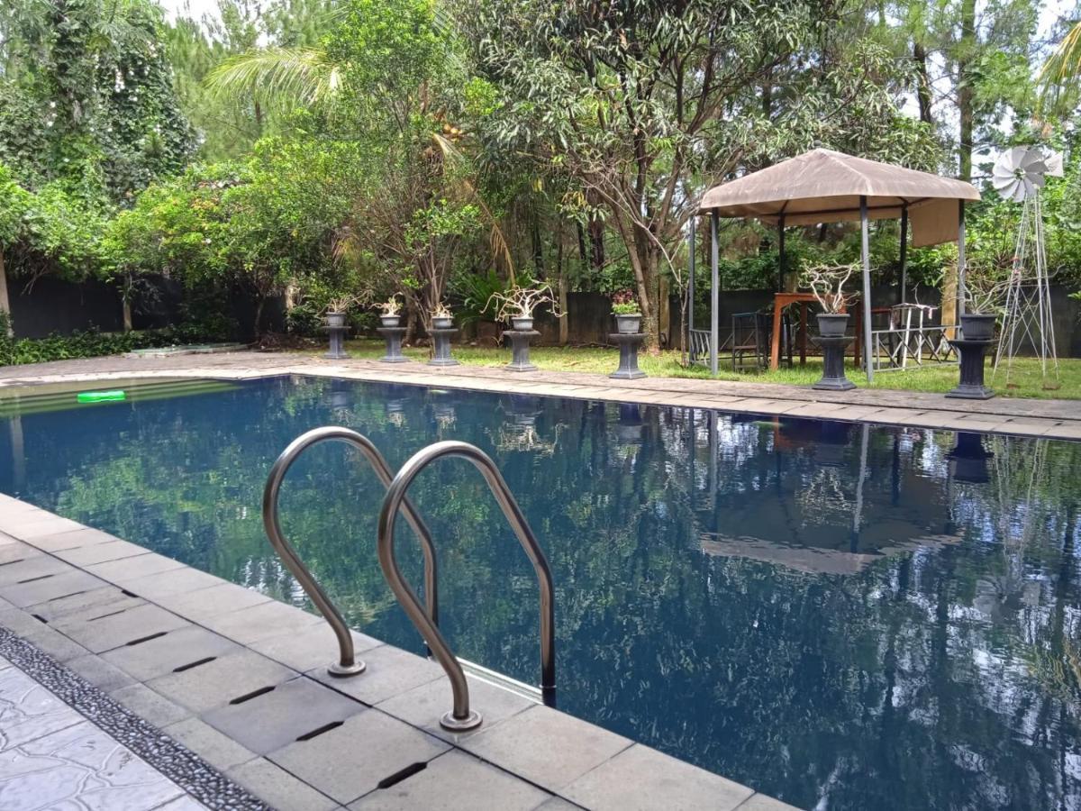 Villa Gathering Yuni Syahla Citaringgul Extérieur photo